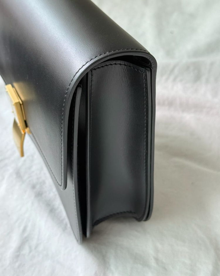 셀린느 미디엄 클래식 박스백--3