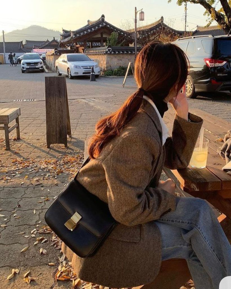 셀린느 미디엄 클래식 박스백--9