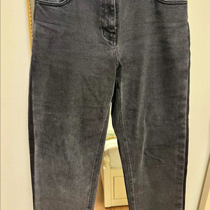 한섬 폼더 스토어 테이퍼드 블랙 진