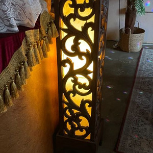 빈티지 원목 기둥 스탠드 조명 한쌍