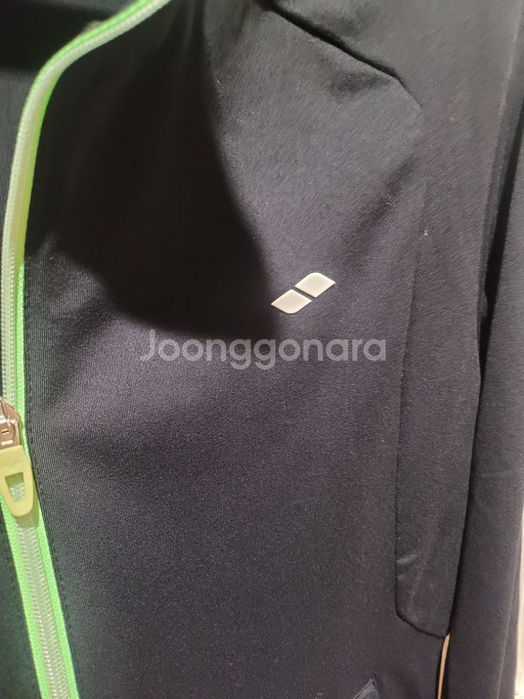 (정품)아레나 트레이닝 집업(M)--3