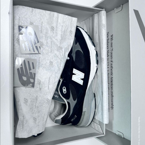 뉴발란스 993 MIU 블랙 (275)