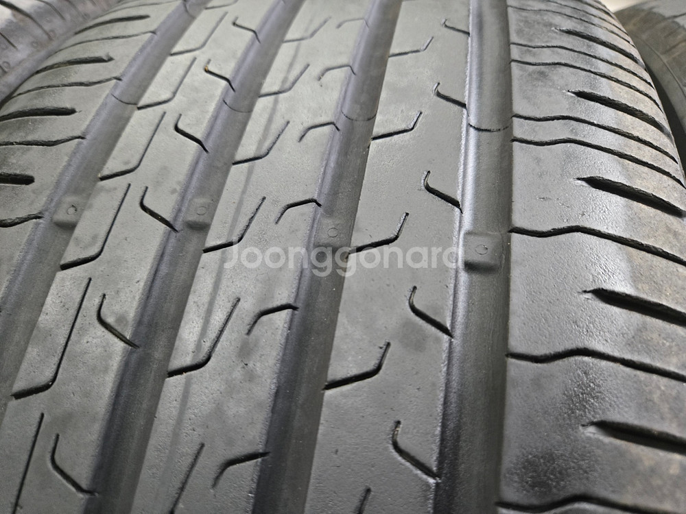 235 45 20 255 40 20 콘티넨탈 중고타이어 한대분 판매합니다--2