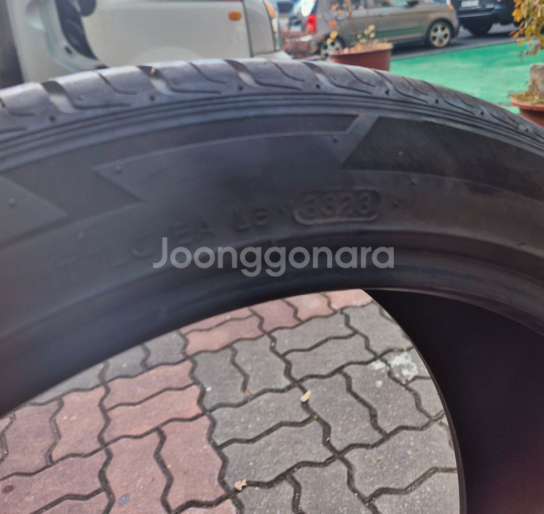 245/40/19 한국타이어 라우펜--2