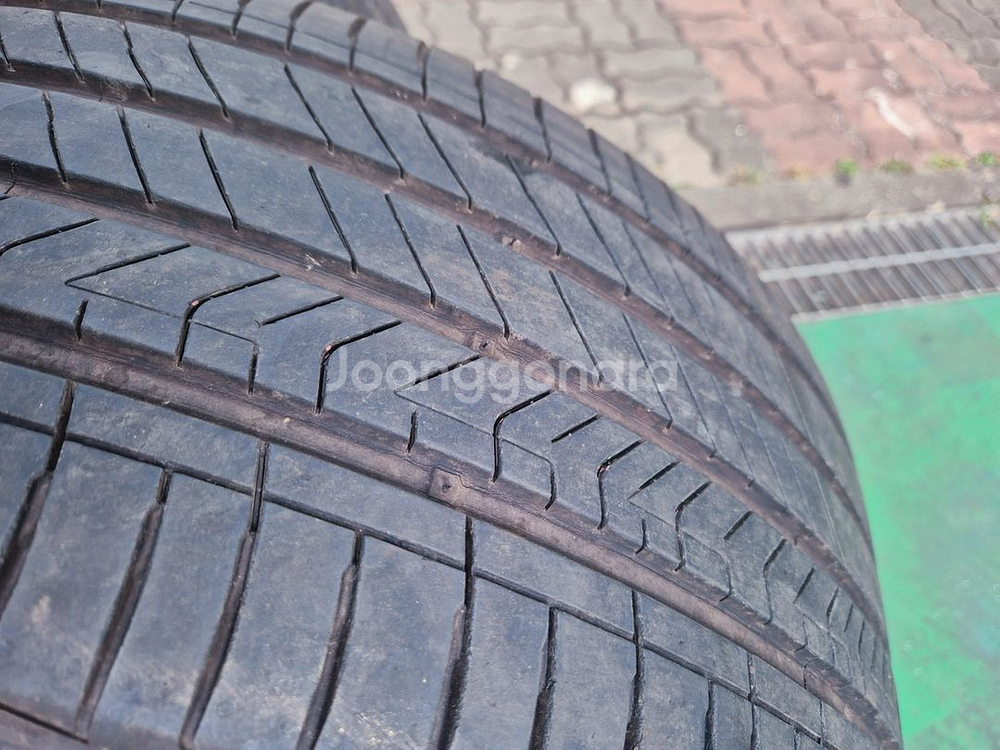 245/40/19 마제스티9--1