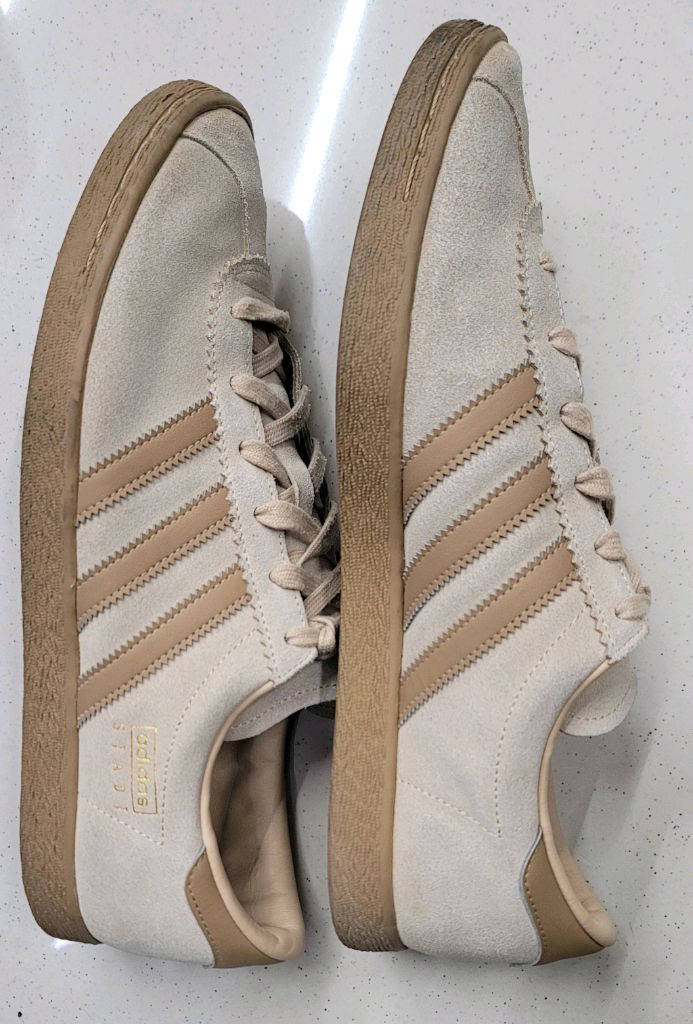 아디다스 STADT 스니커즈 290 베이지--3