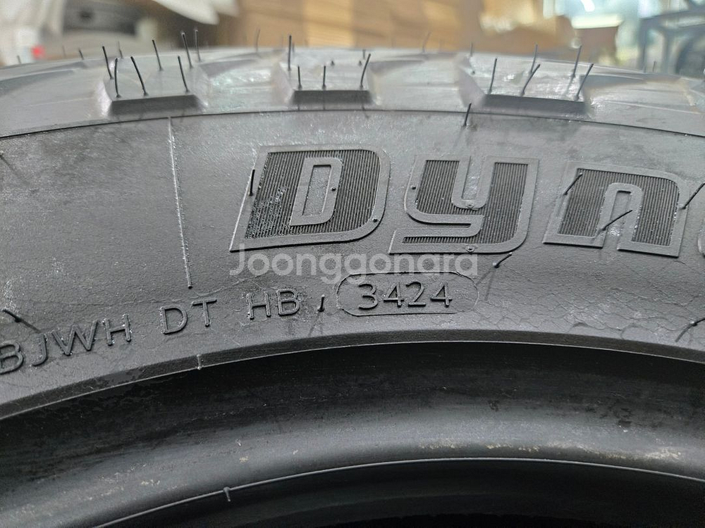 275 70 18 한국 다이나프로AT2 익스트림 중고타이어 판매합니다--2