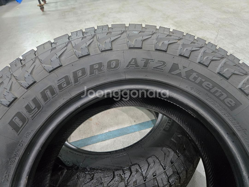 275 70 18 한국 다이나프로AT2 익스트림 중고타이어 판매합니다--1
