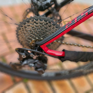 환타시아G8300폴카본.33