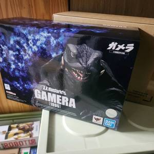 SHM 가메라 1995 팝니다. 1/12 액션피규어