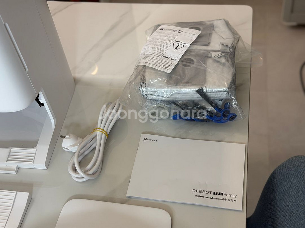 에코백스 T80 OMNI 로봇청소기--8