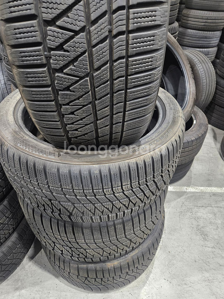 275 40 20 315 35 20 금호 윈터타이어 한대분 판매합니다--0