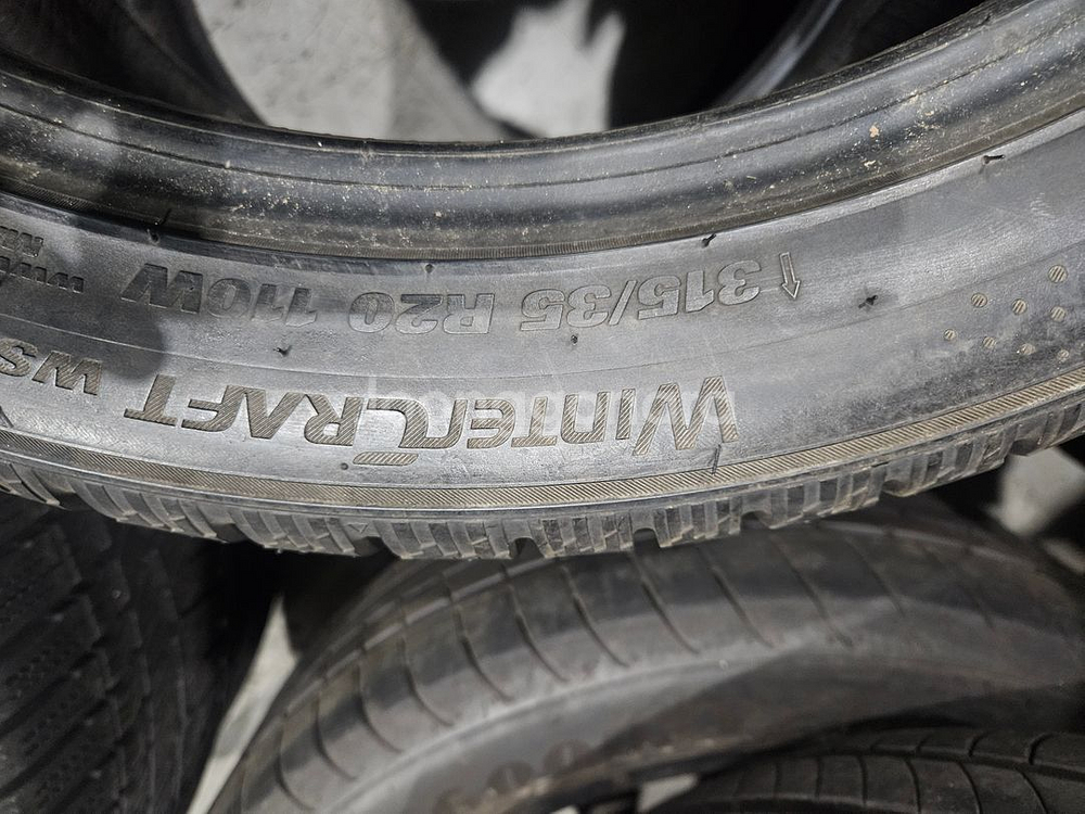 275 40 20 315 35 20 금호 윈터타이어 한대분 판매합니다--4