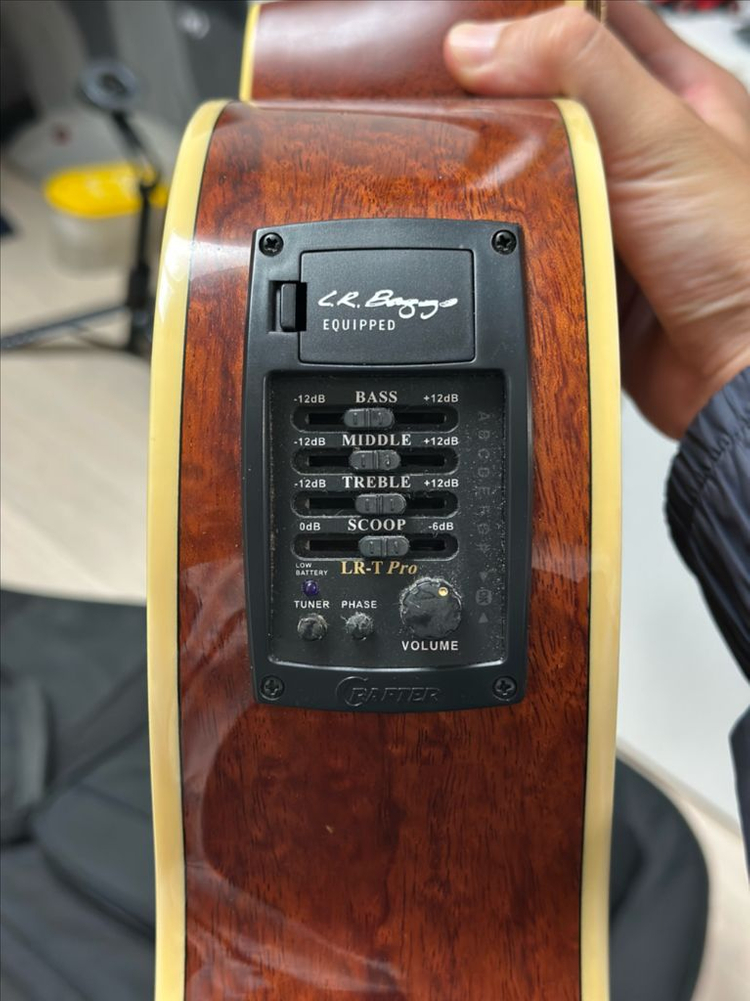 크래프터 어드마이어 기타--3