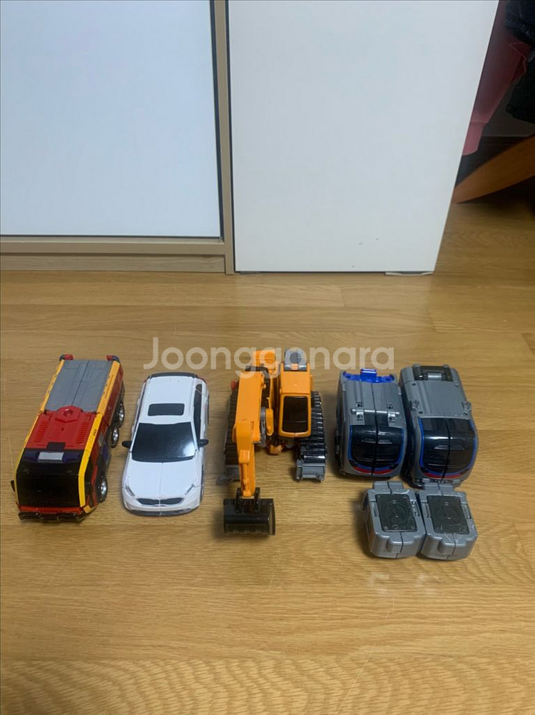 또봇 올드토이 장고, 발칸, 록키 일괄 판매합니다.(메트론은 부품용 덤)--1