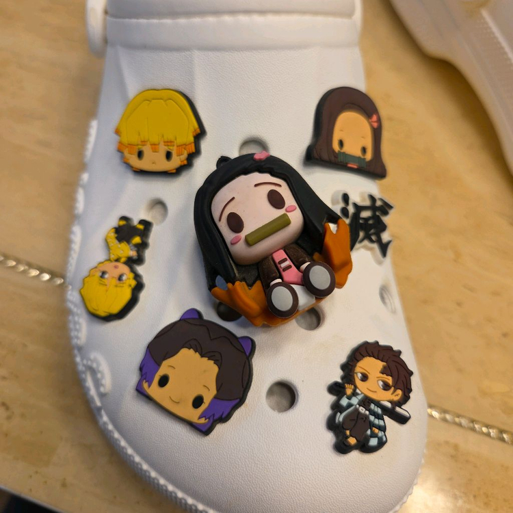 크록스 귀멸의 칼날 캐릭터 지비츠 14 세트--4