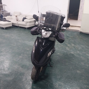 2023년식 VF100P · 1인소유 · 배달 풀세팅 · 헬멧 블박·블루투스 포함 · 최상 상태