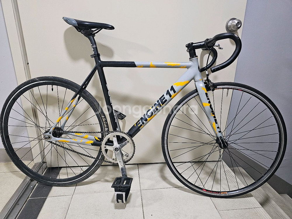 엔진11 볼텍스 2019 픽시 자전거 판매 급처 (대차X)--0