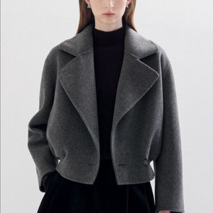 (구해요)랑방 랩 버튼 크롭 코트 타임