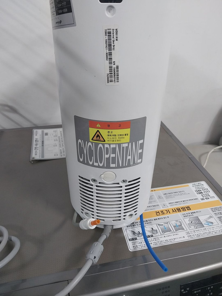 LG 퓨리케어 냉온정수기 직수형 / 상태좋음 / 필터만 교체하면 사용 가능--8