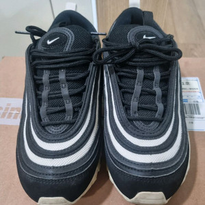 나이키 맥스97 230사이즈