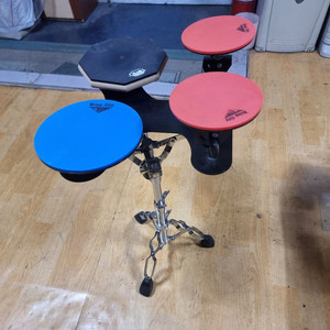 1) 멀티 드럼연습패드세트 - 2) 알리에서 구매한 트윈페달 세트 이미지