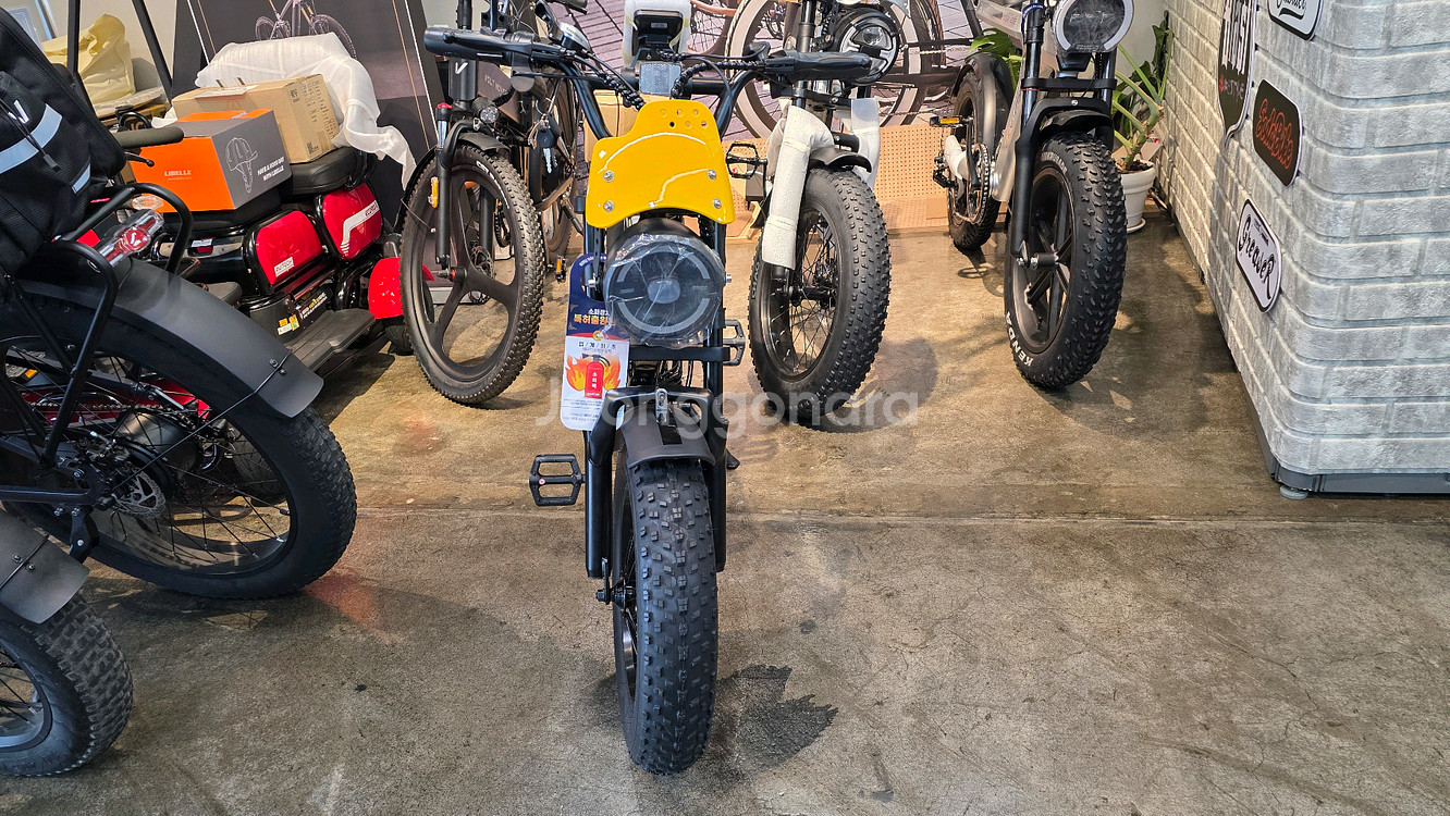 [새상품]없어슬릭 못산다는 미니C5 자토바이--0