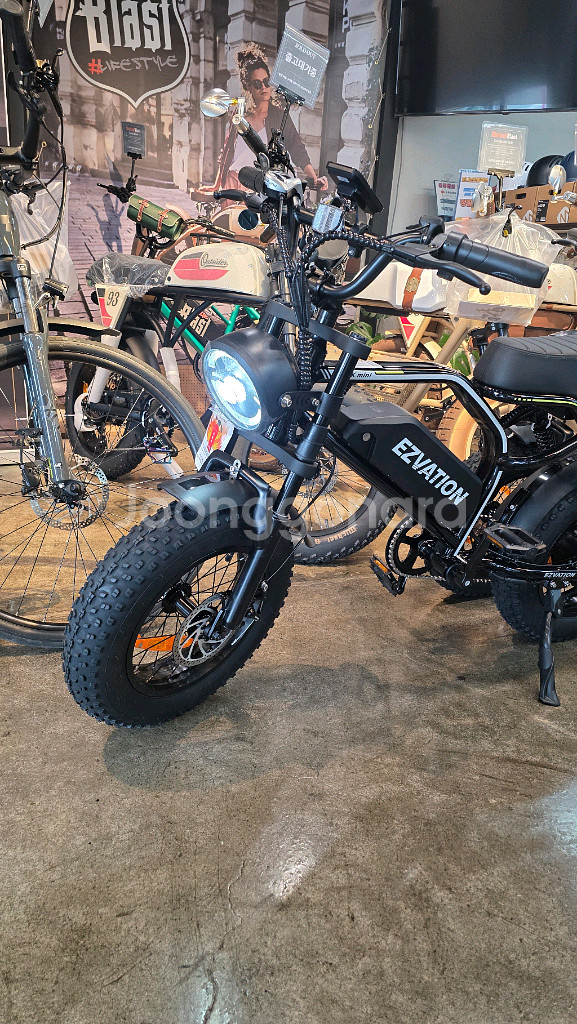 [새상품]없어슬릭 못산다는 미니C5 자토바이--2