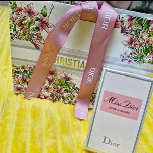 미스 디올 로즈앤로지스 향수 50ml