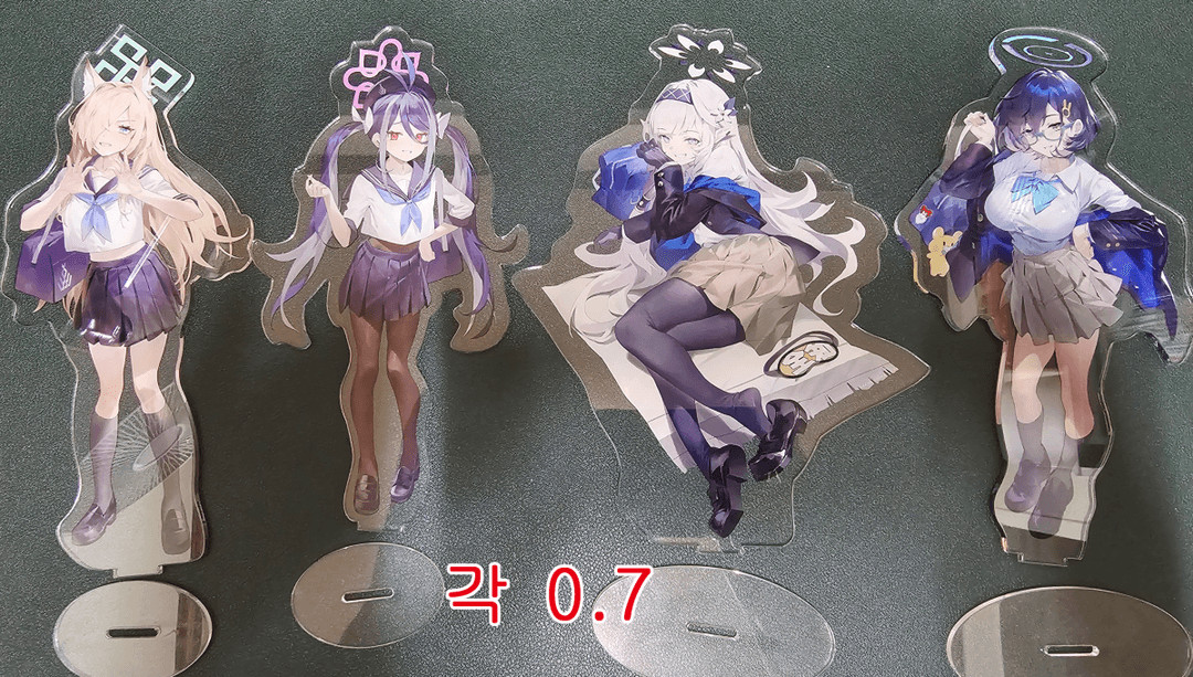 블루아카이브 아크릴스탠드 개봉(씰제거) 판매 이미지