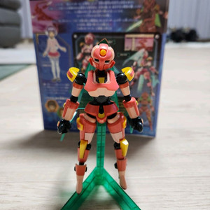 골판지전기 쿠노이치, 헌터 일괄판매