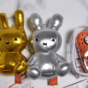 미피 골드, 실버, 크록스 키링 이미지