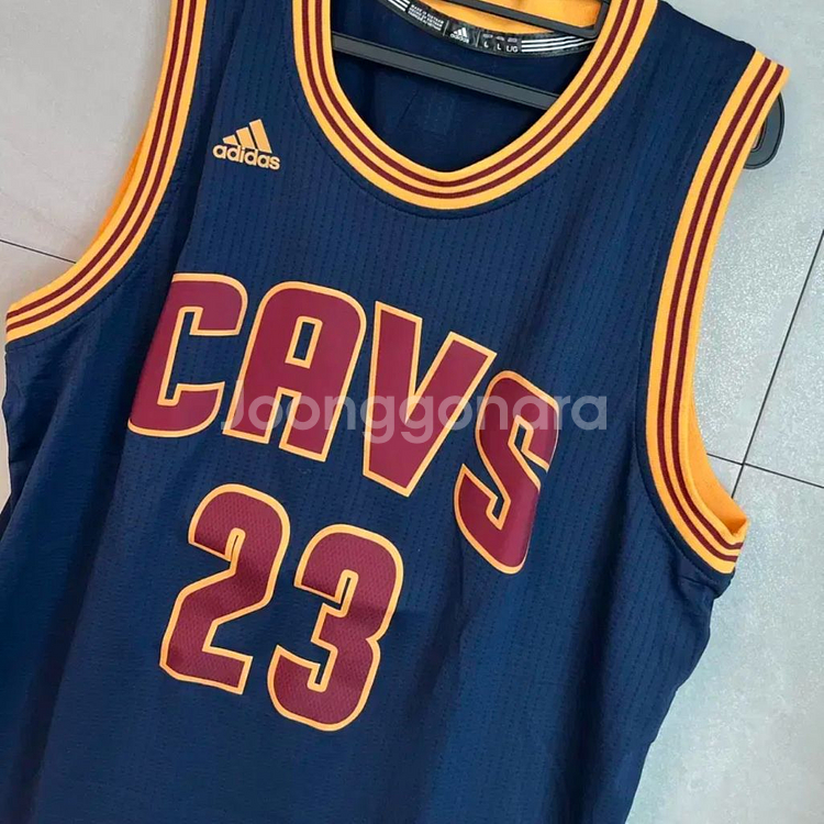 아디다스 클리블랜드 스윙맨 르브론제임스 23번 L--4