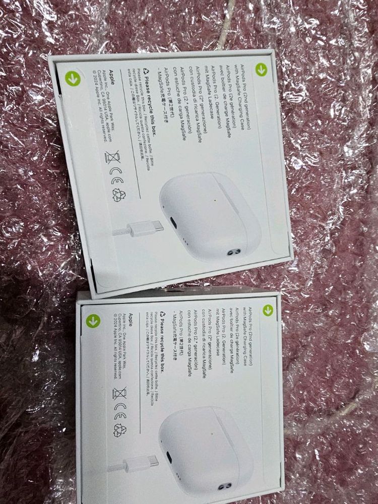 에어팟프로2 미개봉 이미지