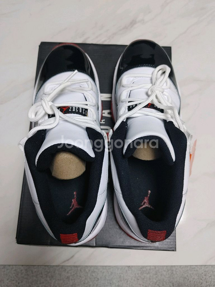 나이키 에어조던 11 레트로 로우--2