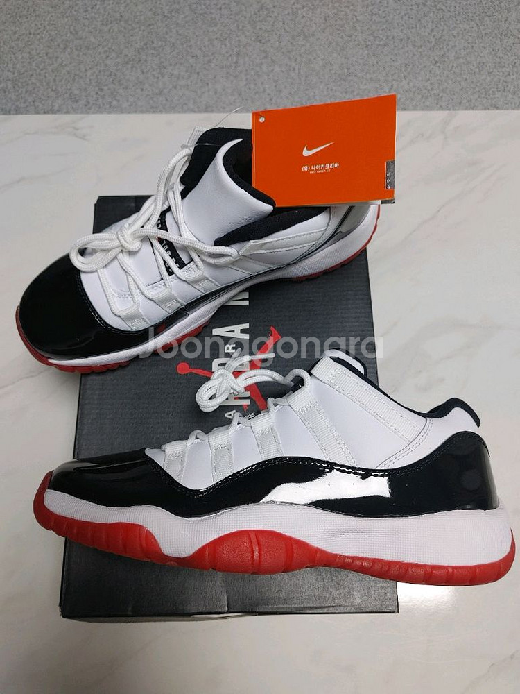나이키 에어조던 11 레트로 로우--5