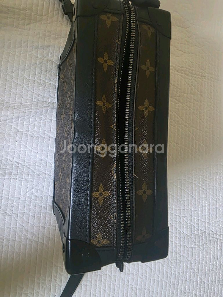 루이비통 버질아블로 소프트 트렁크 백--3