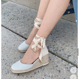 여성 웨지힐 샌들 스트랩 새상품 오트밀 230