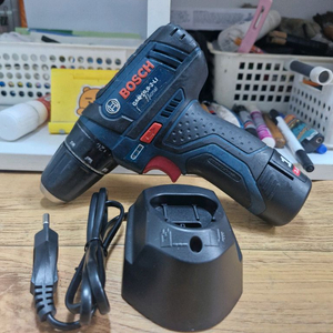 보쉬충전드릴드라이버 GSR10.8 2 LI 2세대신형드릴