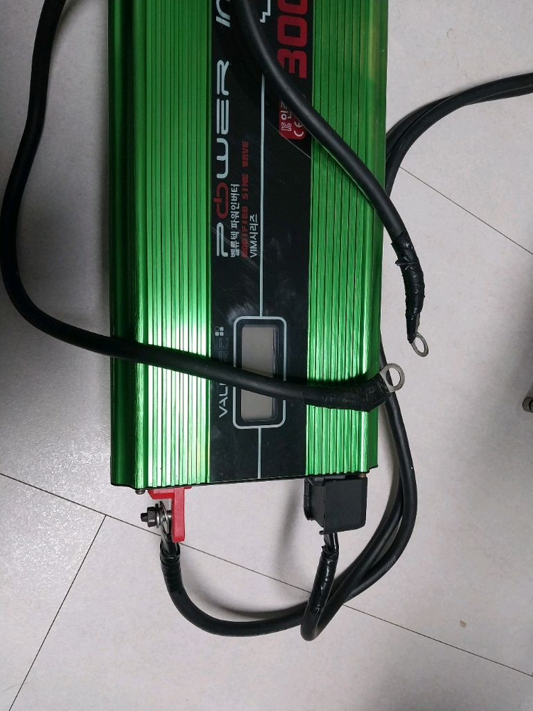 벨류텍 인버터 12v 3000w (유사정현파) 이미지