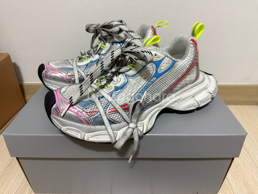 발렌시아가 3XL 스니커즈 멀티 43사이즈--0