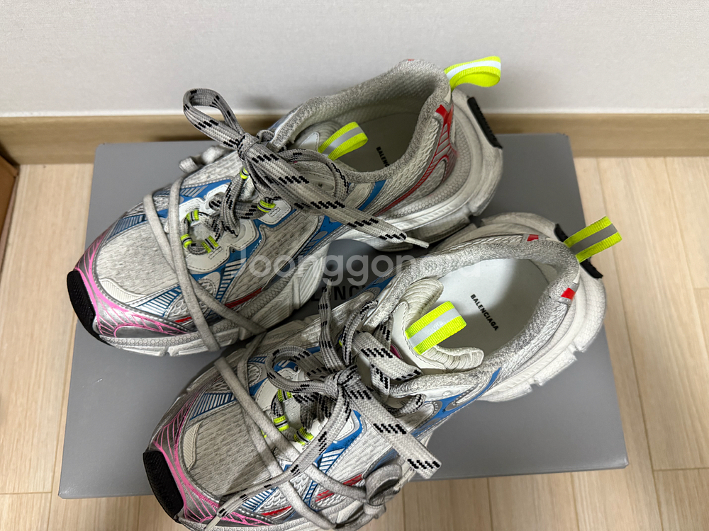 발렌시아가 3XL 스니커즈 멀티 43사이즈--1