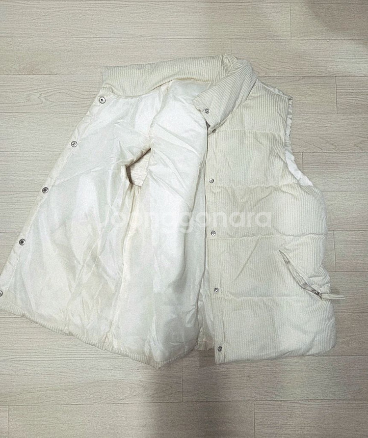 여성100 코듀로이 패딩조끼--1