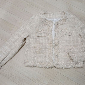 새상품 여성88반 노카라 수술트위드자켓