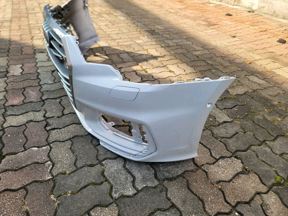 아우디 A7 A6 프론트 범퍼 이미지