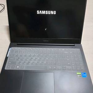 삼성 노트북 NT500R5J