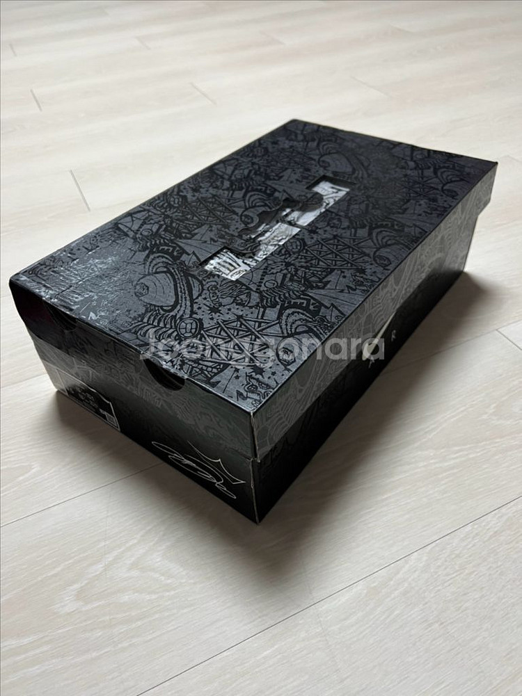 르브론19 로우 새상품 260사이즈--6