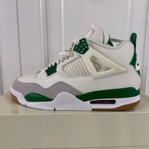나이키 에어조던4 sb 파인그린 260 사이즈