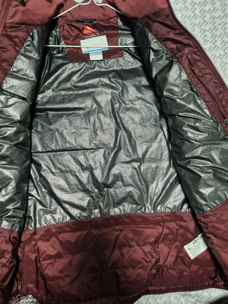 콜롬비아 경량패딩 105--1