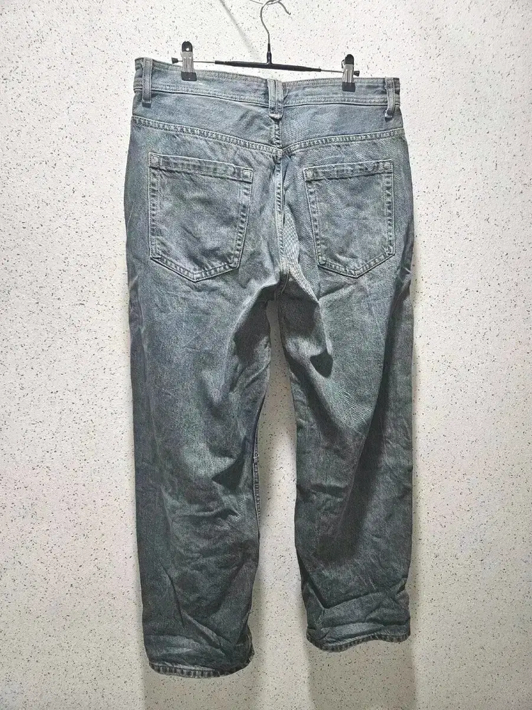 32) 자라 릴렉스핏 스티치 진 32 중청워싱 6045 303 이미지